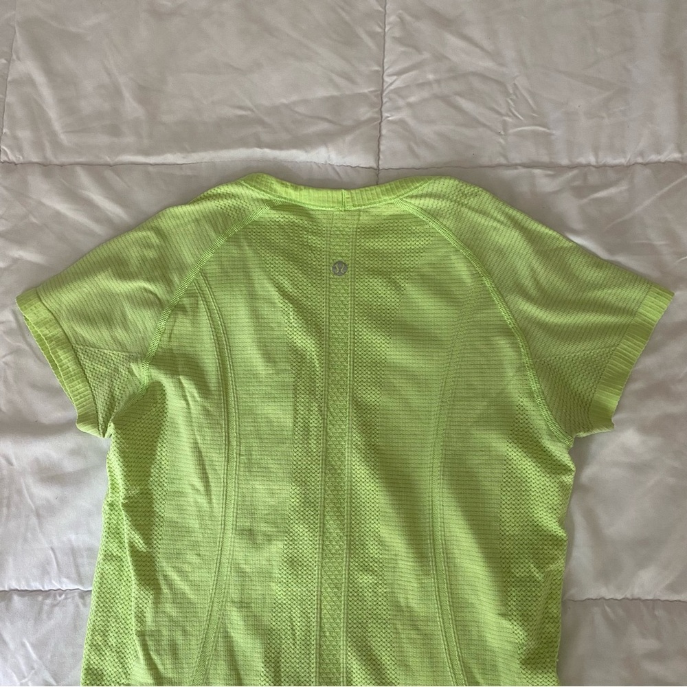 NEON GREEN/YELLOW LULULEMON SWIFTLY TECH SHIRT